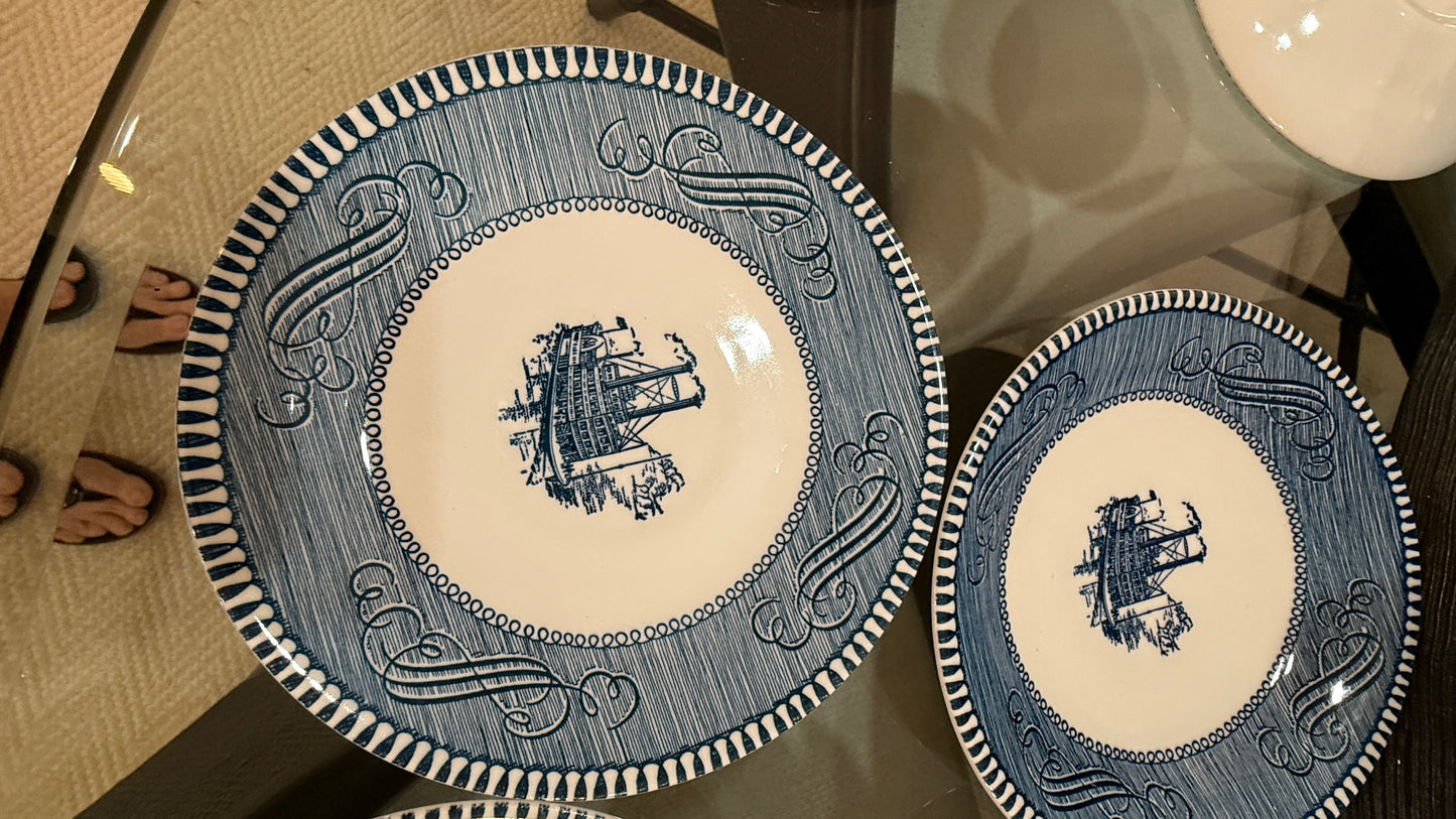 Large Collection of Currier & Ives Vintage Dish Set, With Glasses