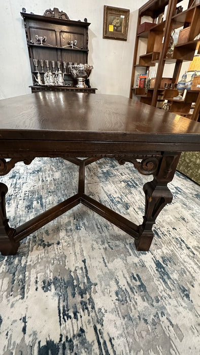 English Walnut Dining Table W/Extensions