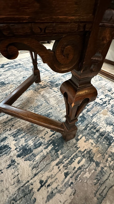 English Walnut Dining Table W/Extensions