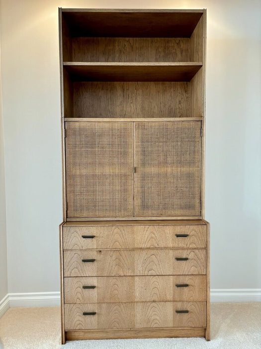 Mid-century Modern Dresser/Cabinet