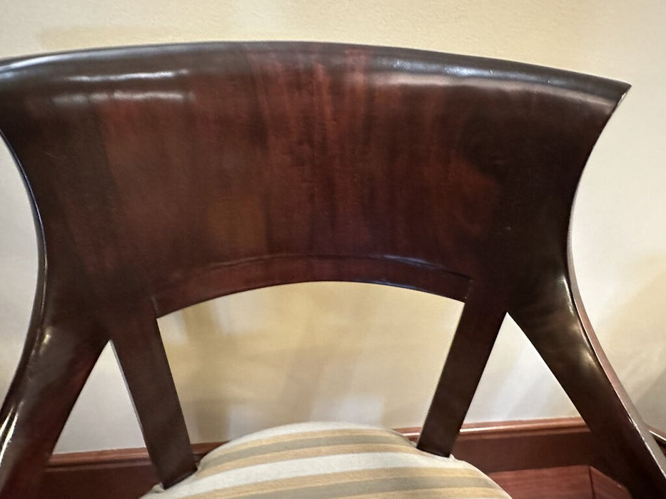 Mahogany Classic Style Side/Dining Chair