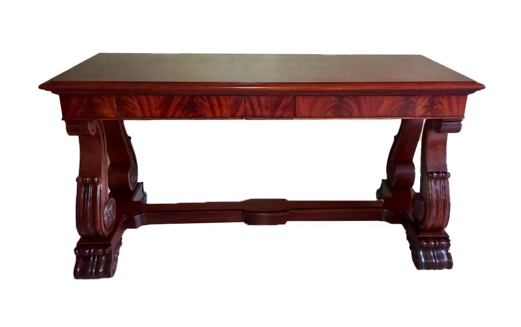 Beautiful Henredon Buffet/Server With Crotch-Mahogany - Grand Expressions Gallery and Home Store